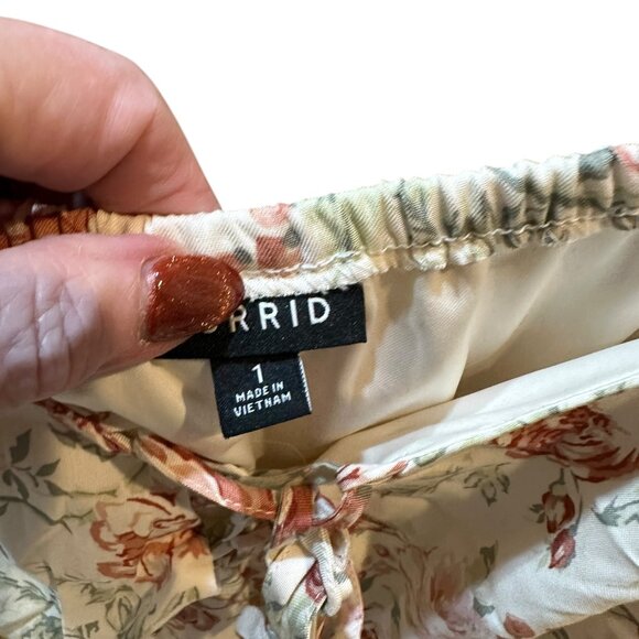 Babydoll laceup top - Picture 4 of 4